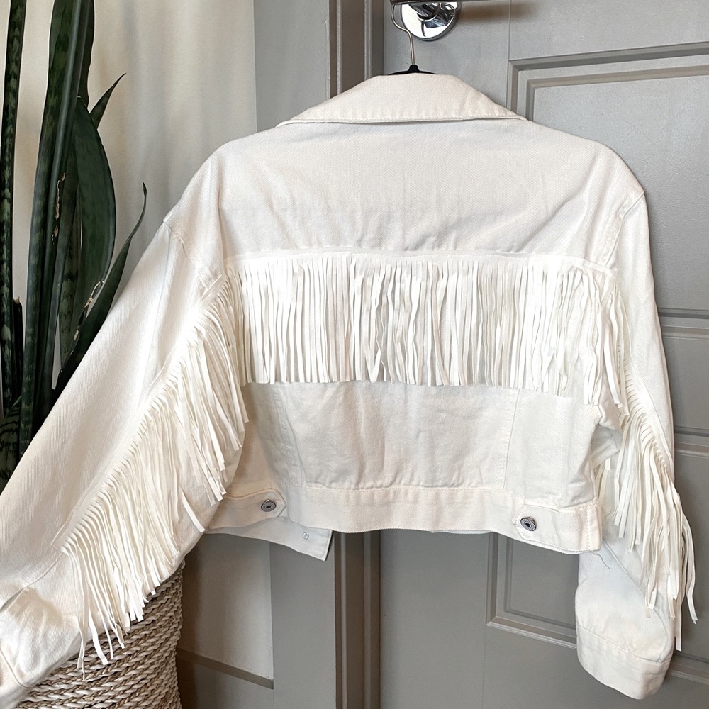 HengSheng White Fringed Jean Jacket